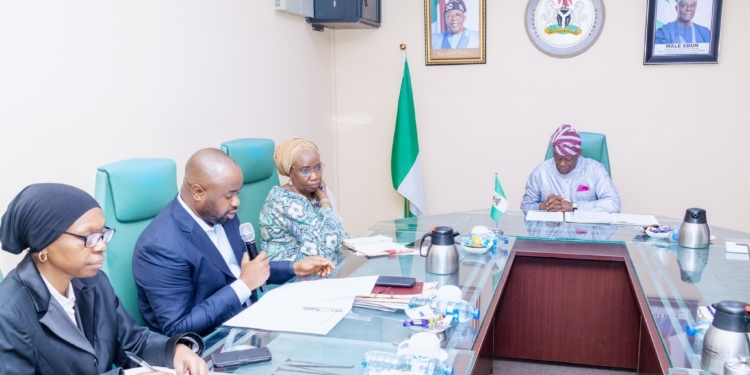 JUST IN: Crude oil sale in naira to Dangote refinery,others commence ...